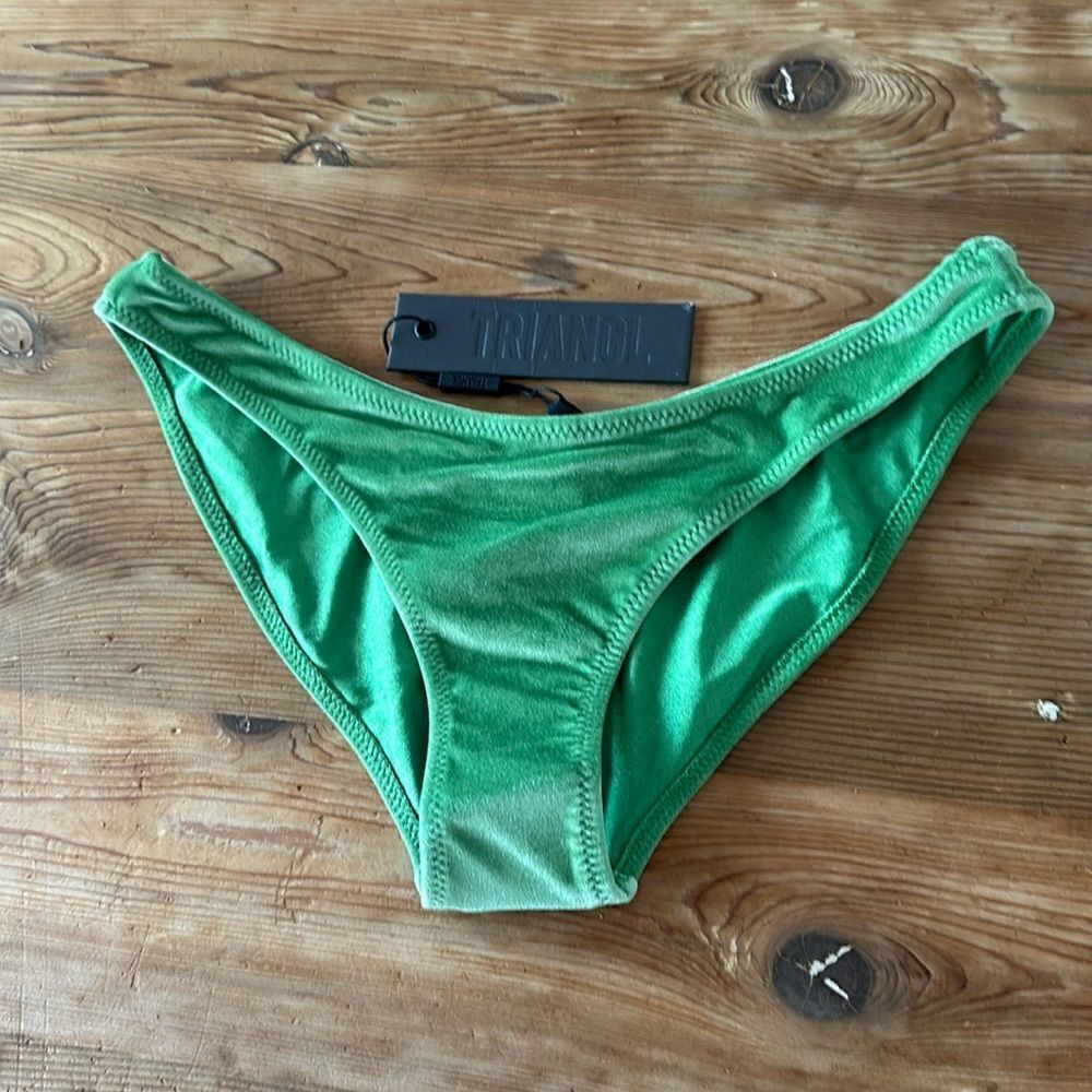 TRIANGL BOTTOM ONLY MICA NORMAL BOTTOM TROPICAL CRUSH SET NO BAG NEW WITH TAGS
